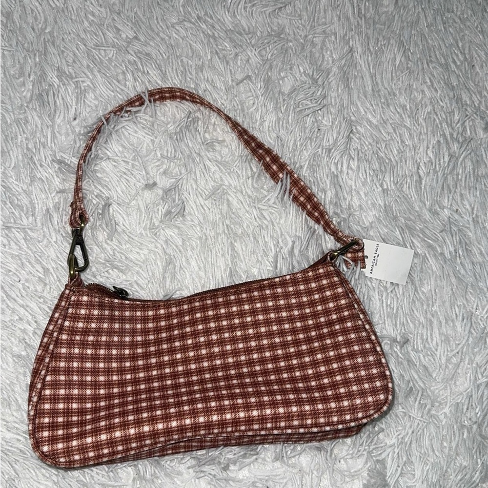 Plaid Shoulder Bag in Red Checkered Pattern (American Eagle)